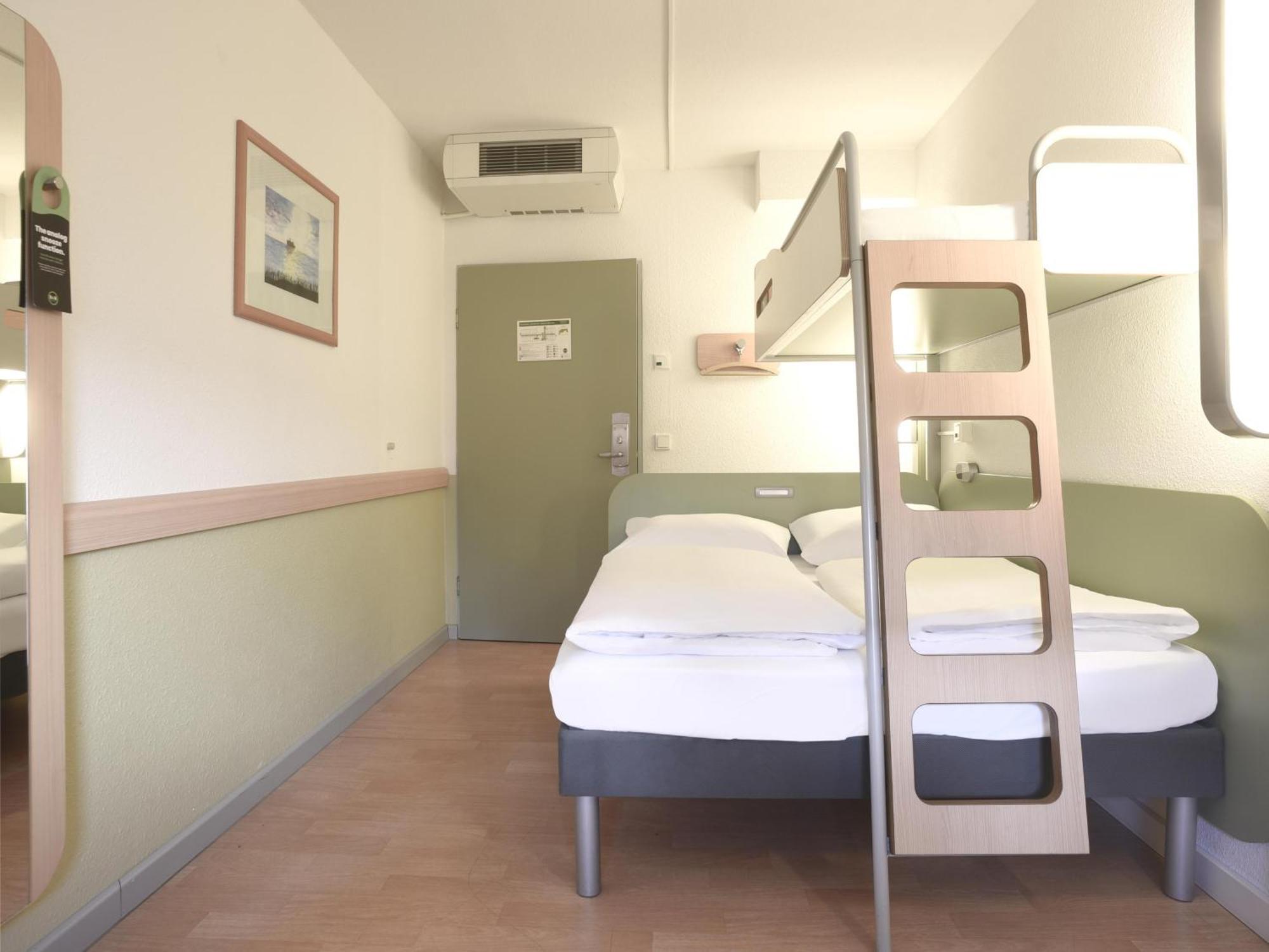 Hotel Ibis Budget Messe 2*